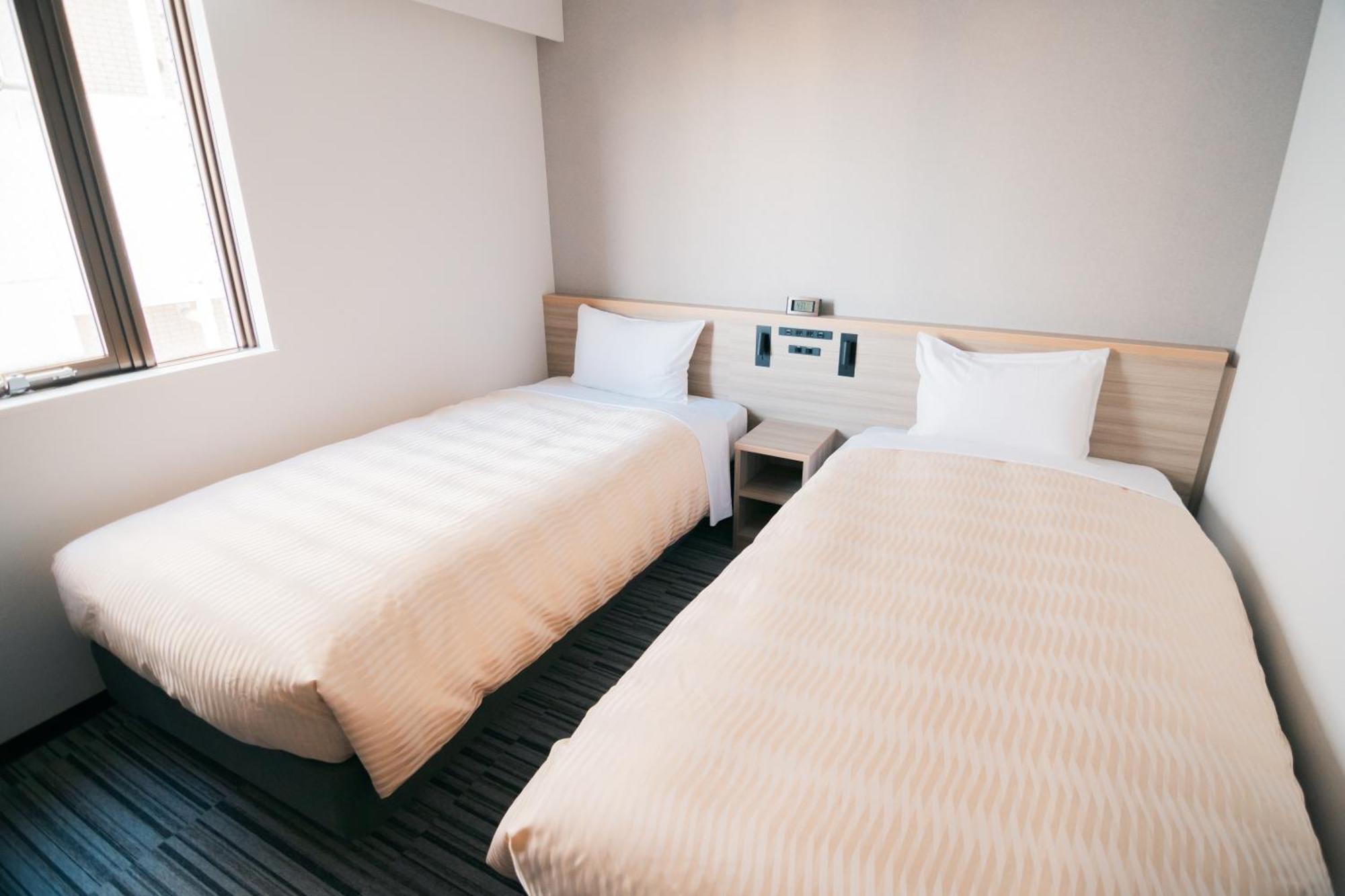 Quintessa Hotel Chiba Фунабаши Екстериор снимка